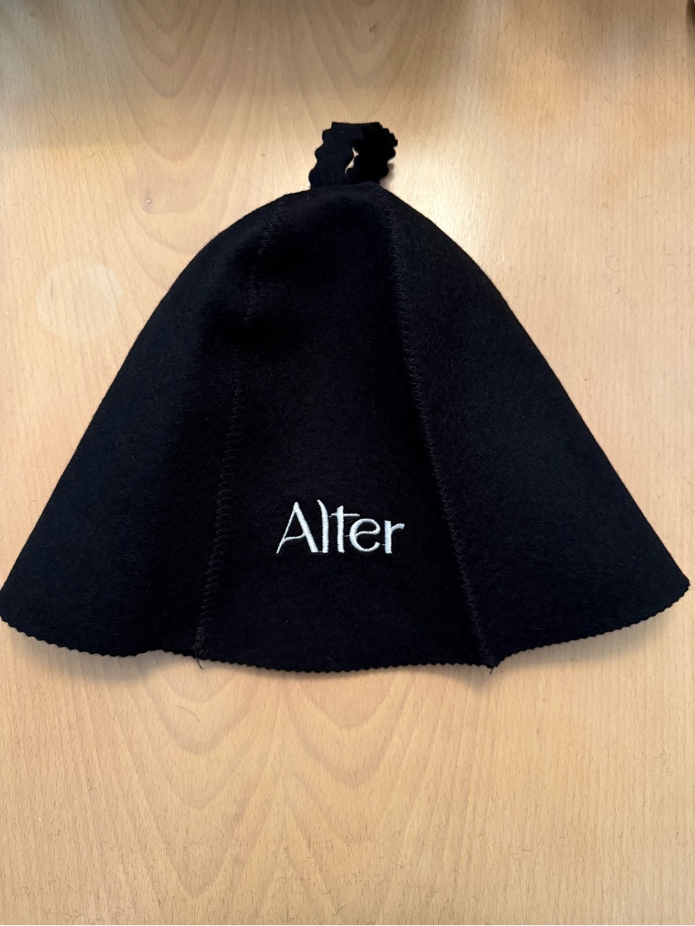 NWOT ALTER Sauna Hat